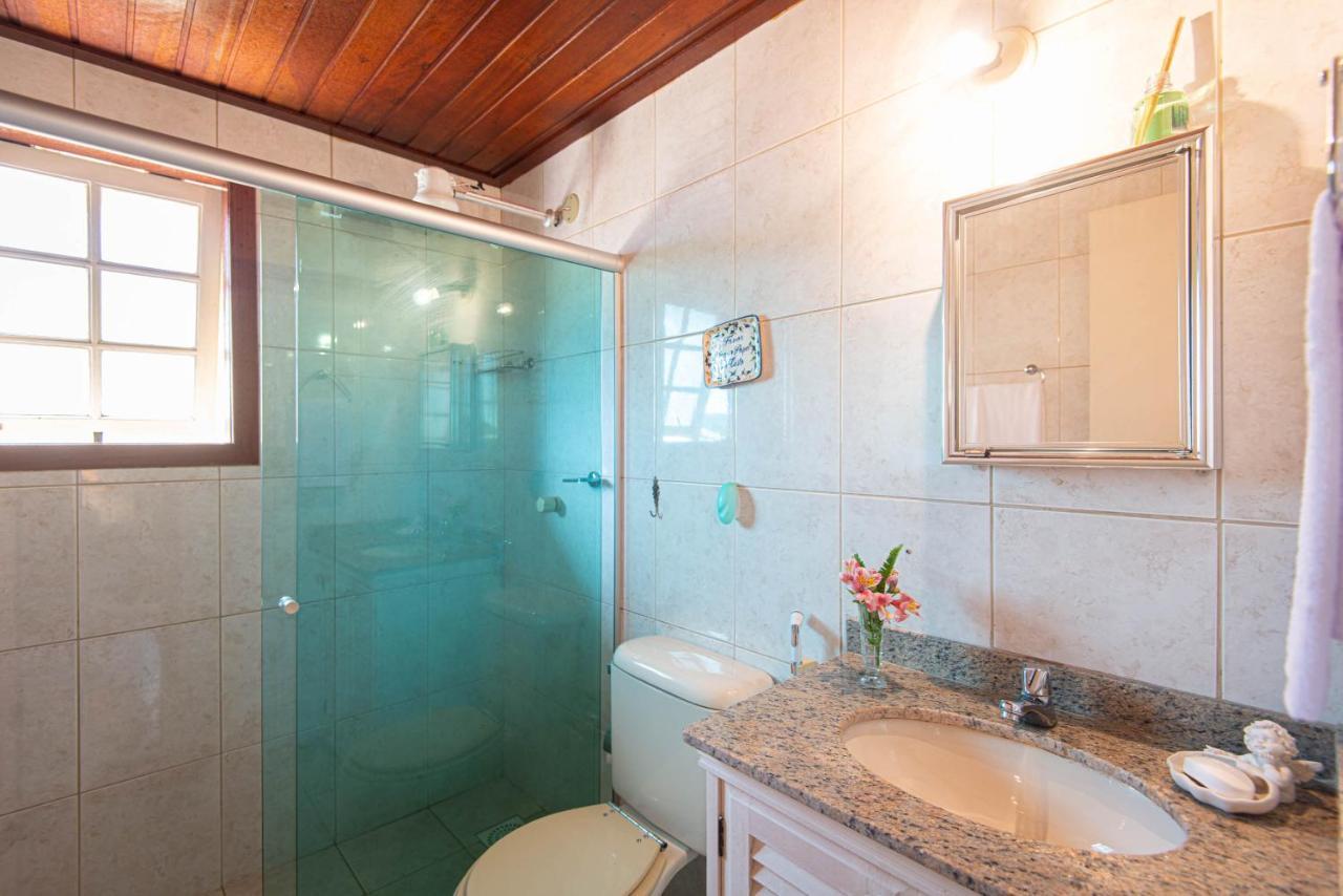 Casa com piscina na melhor localização de Búzios -WIFI 500MB, SMART TV 4K - agua e luz cobrados a parte Exterior foto