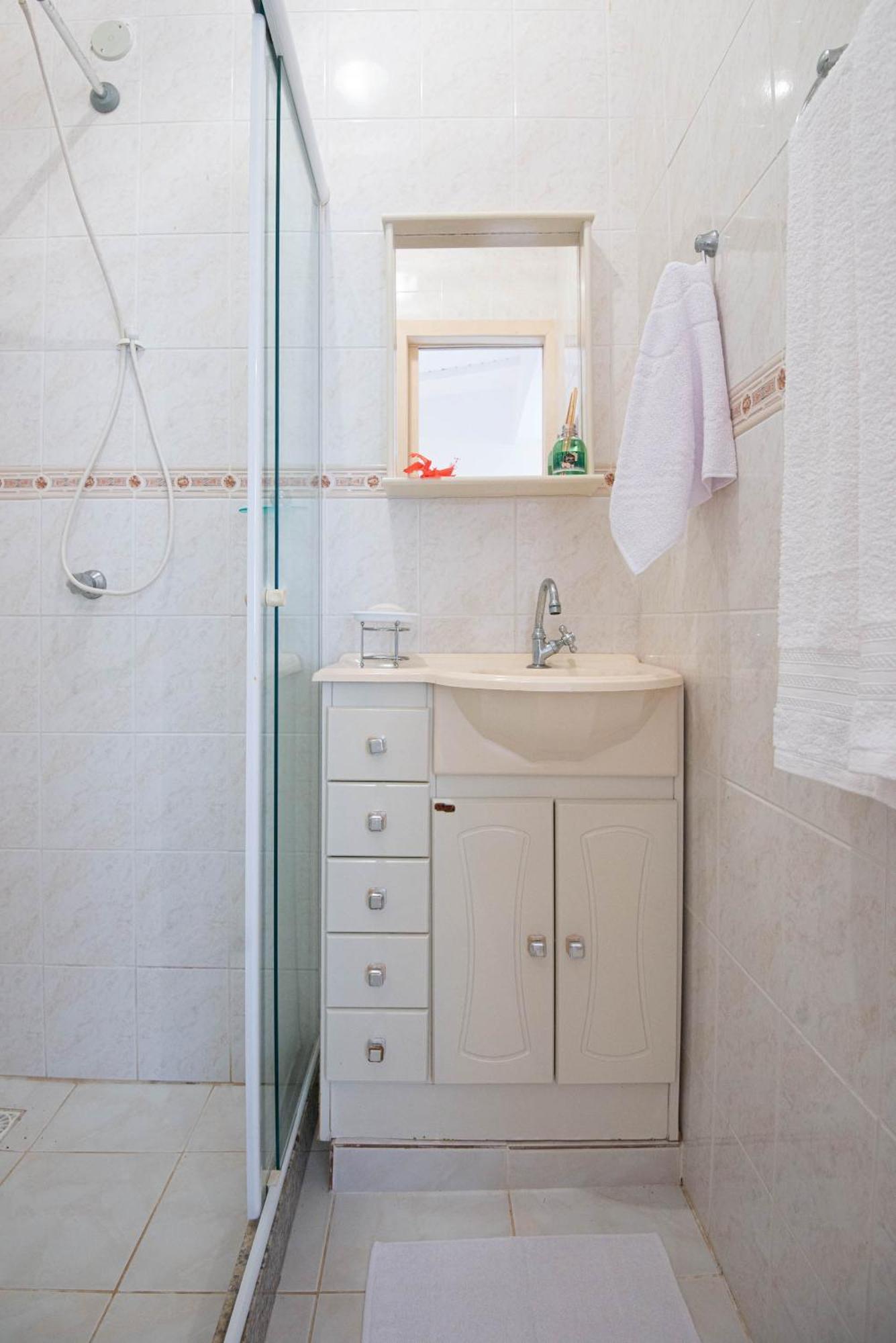 Casa com piscina na melhor localização de Búzios -WIFI 500MB, SMART TV 4K - agua e luz cobrados a parte Exterior foto