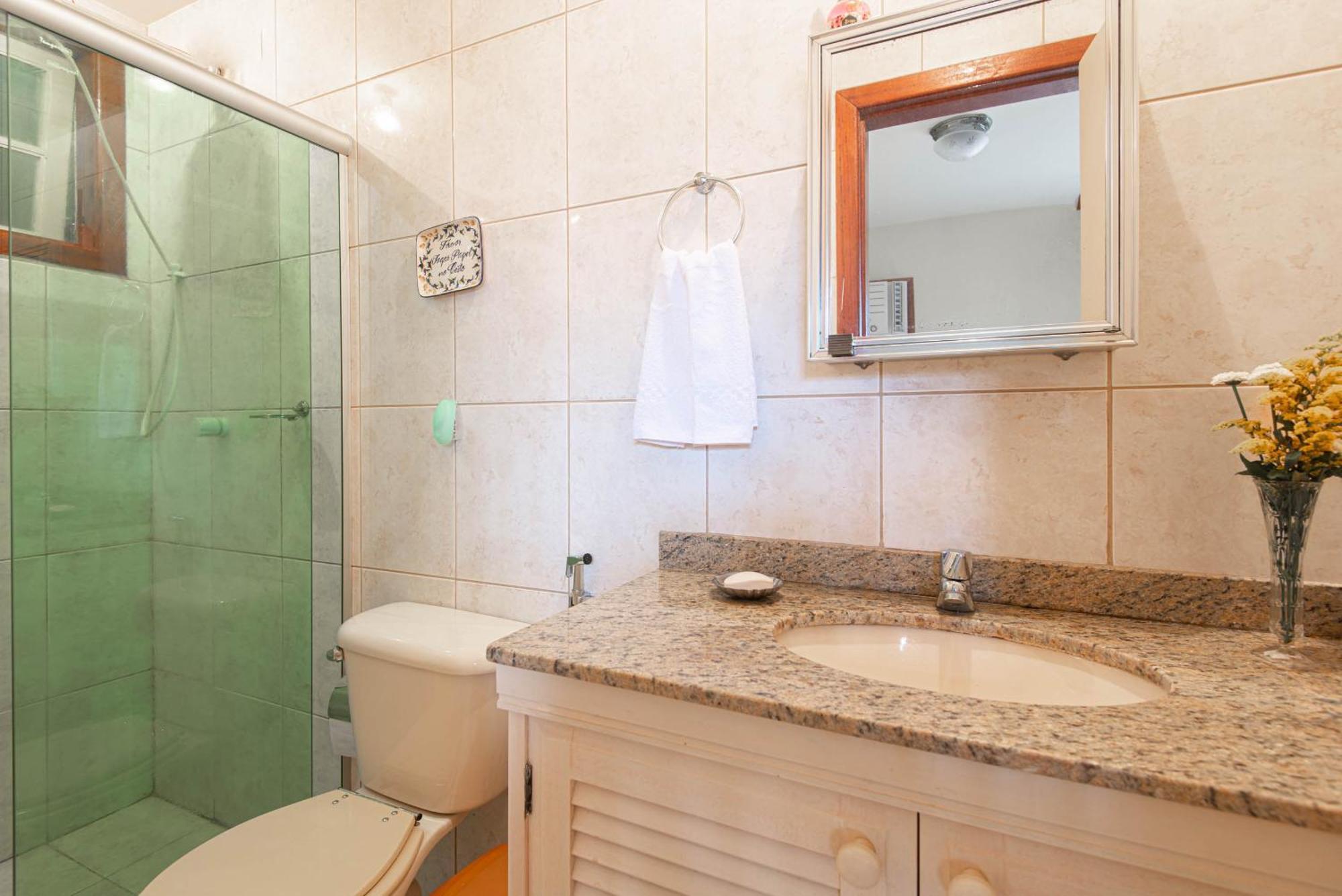 Casa com piscina na melhor localização de Búzios -WIFI 500MB, SMART TV 4K - agua e luz cobrados a parte Exterior foto