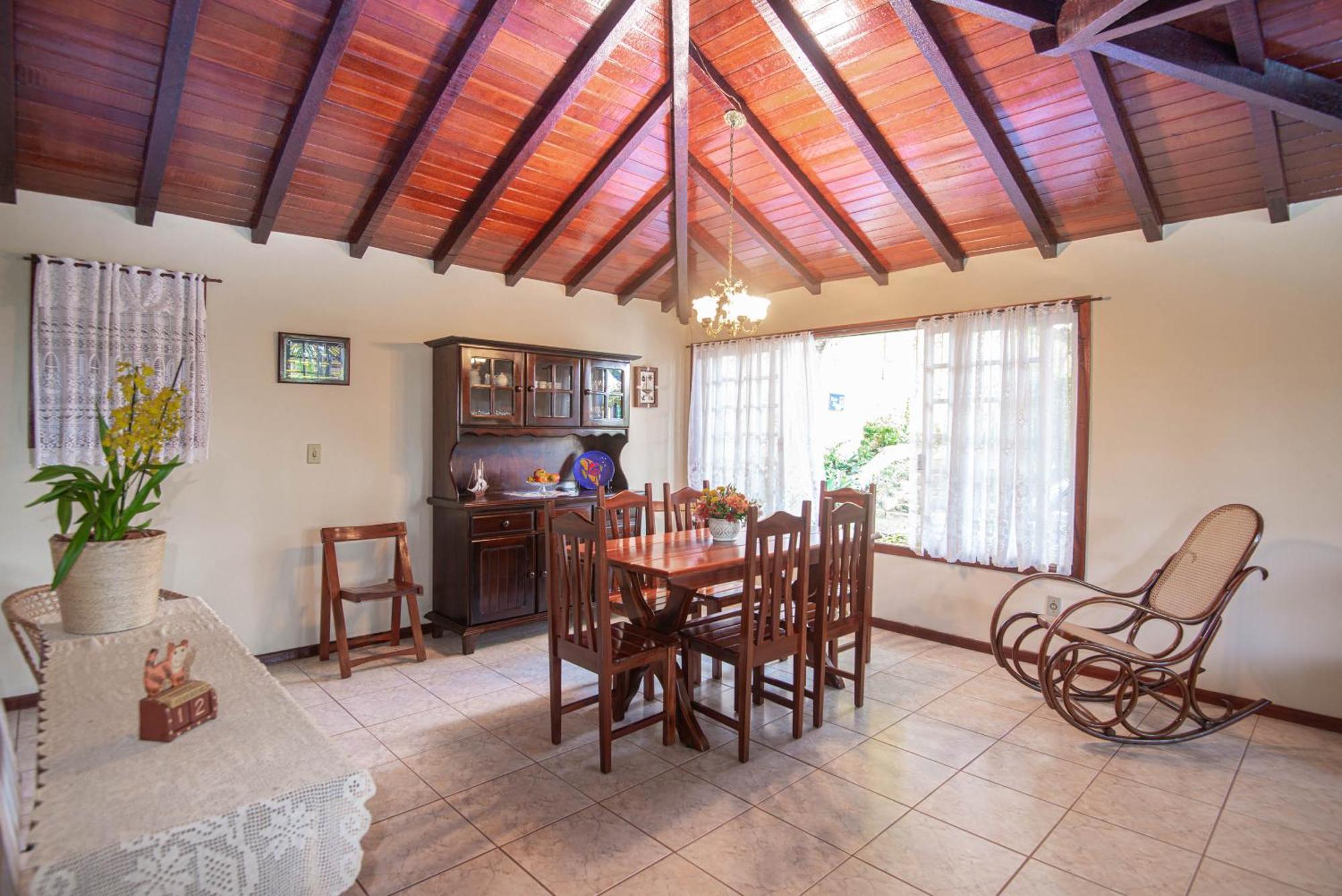 Casa com piscina na melhor localização de Búzios -WIFI 500MB, SMART TV 4K - agua e luz cobrados a parte Exterior foto
