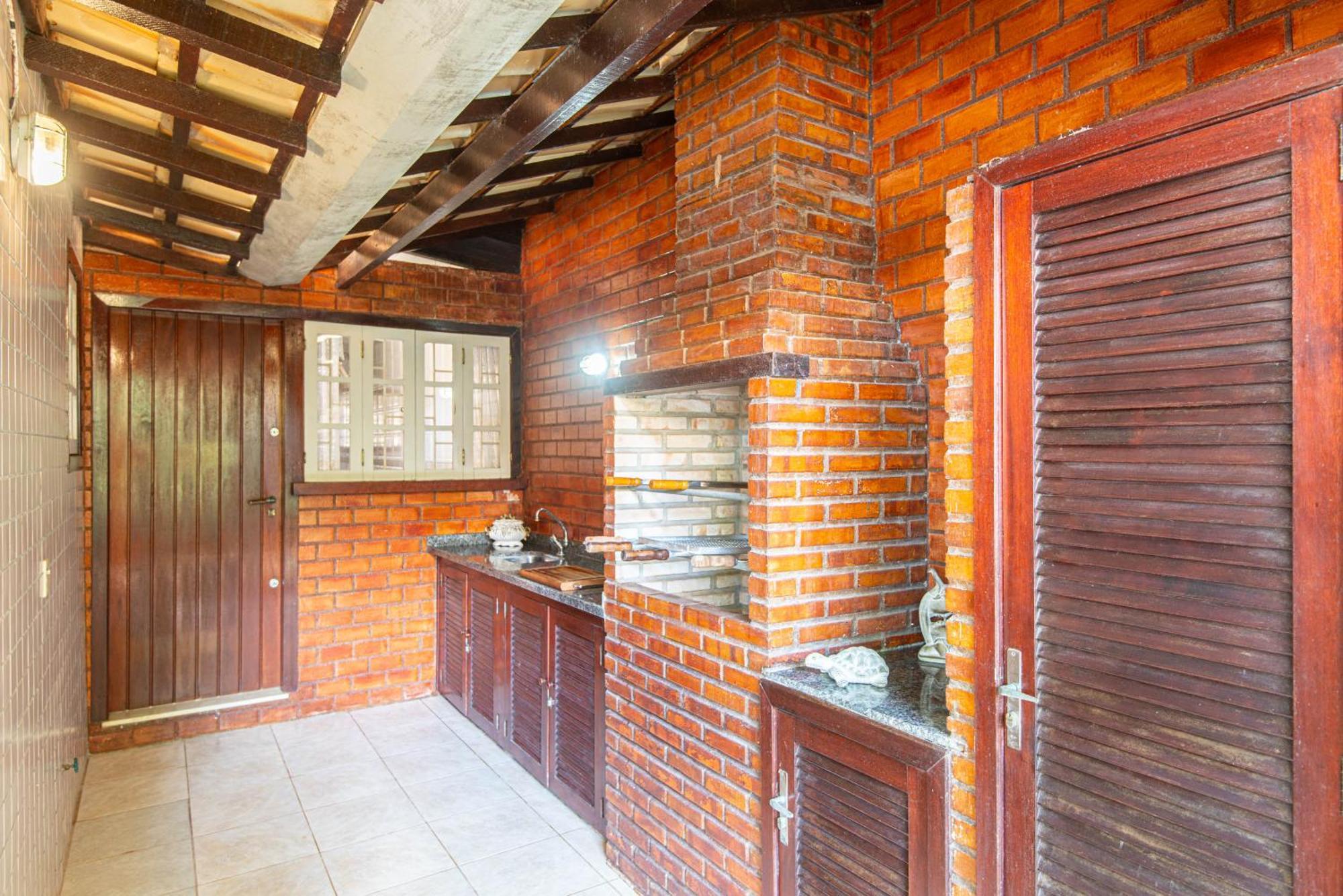 Casa com piscina na melhor localização de Búzios -WIFI 500MB, SMART TV 4K - agua e luz cobrados a parte Exterior foto